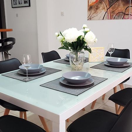 Paradise Gardens IV 2 Bd Amazing Apartment Пафос Экстерьер фото