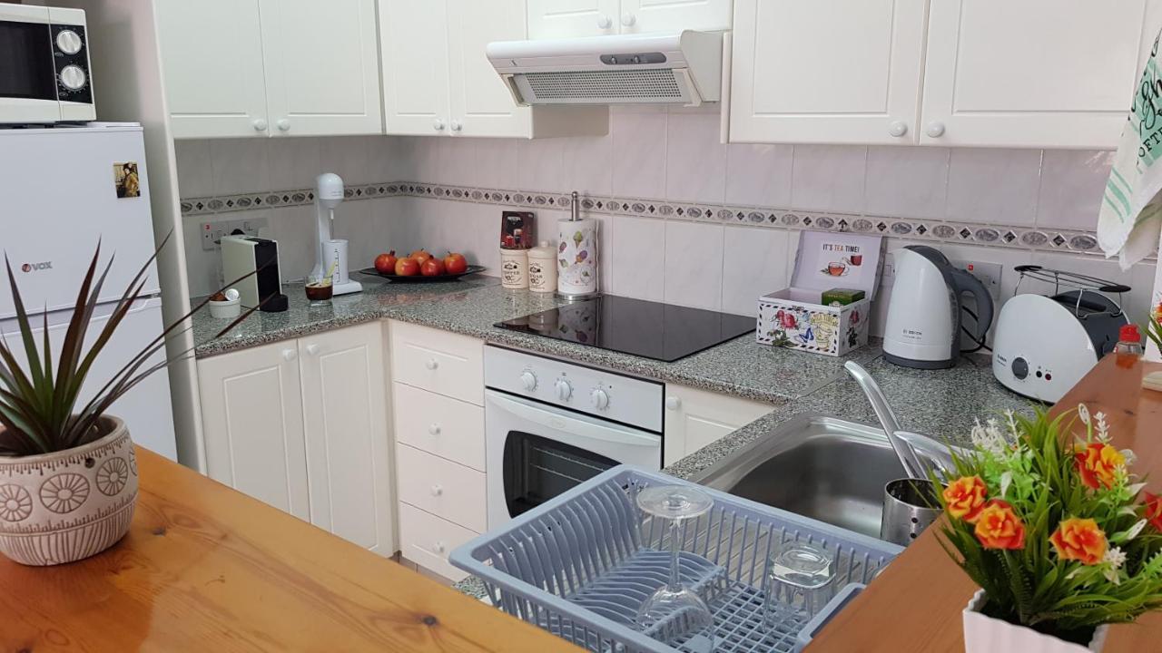 Paradise Gardens IV 2 Bd Amazing Apartment Пафос Экстерьер фото